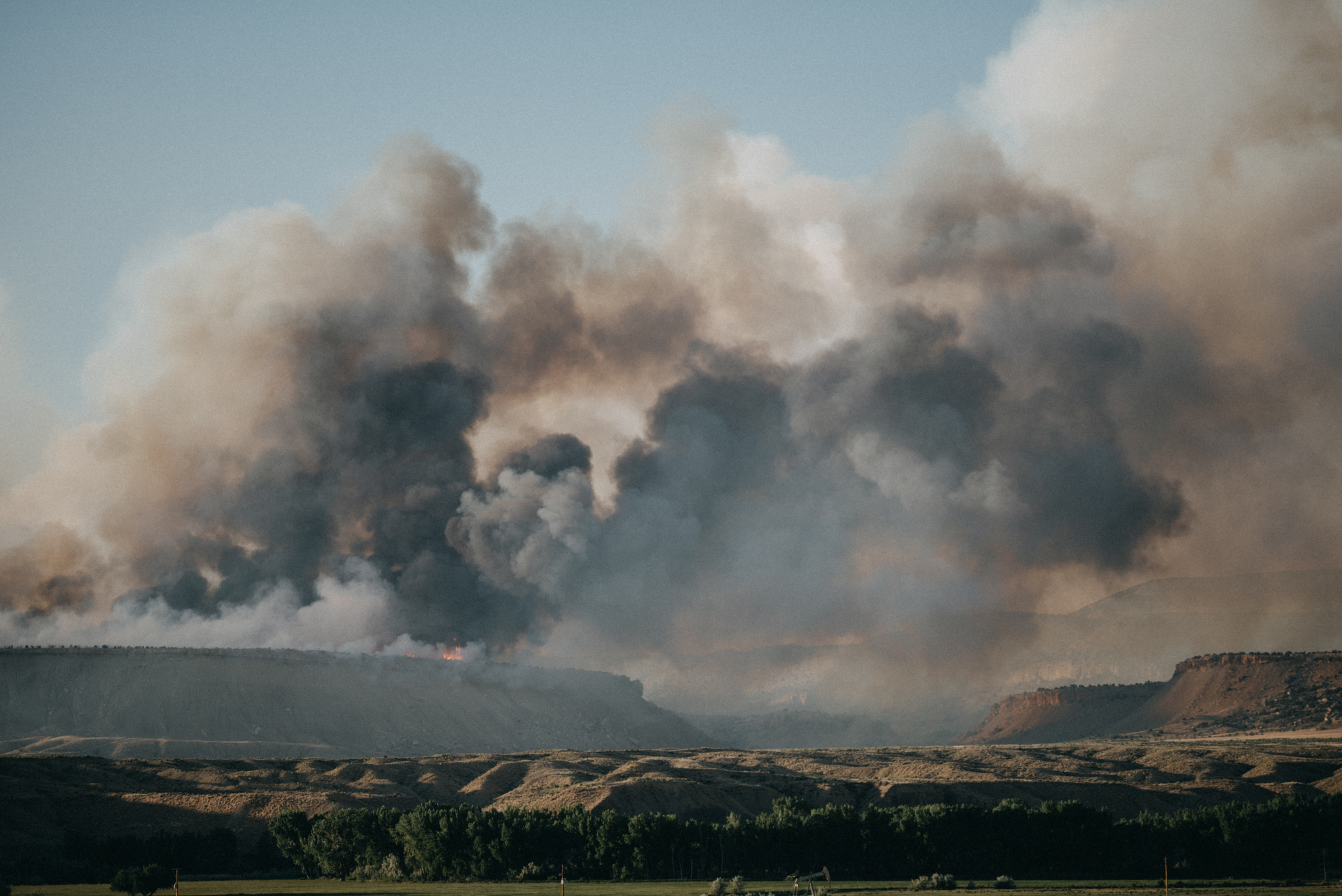 Fastmoving Dead Dog Fire near Rangely now pushing 18,000 acres